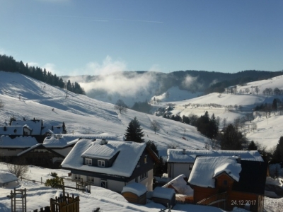 Skifahren an fünf Liften...